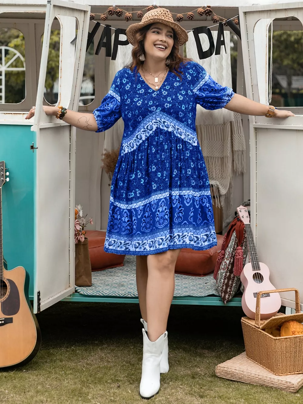 Plus Size Floral V-Neck Mini Dress, image 9