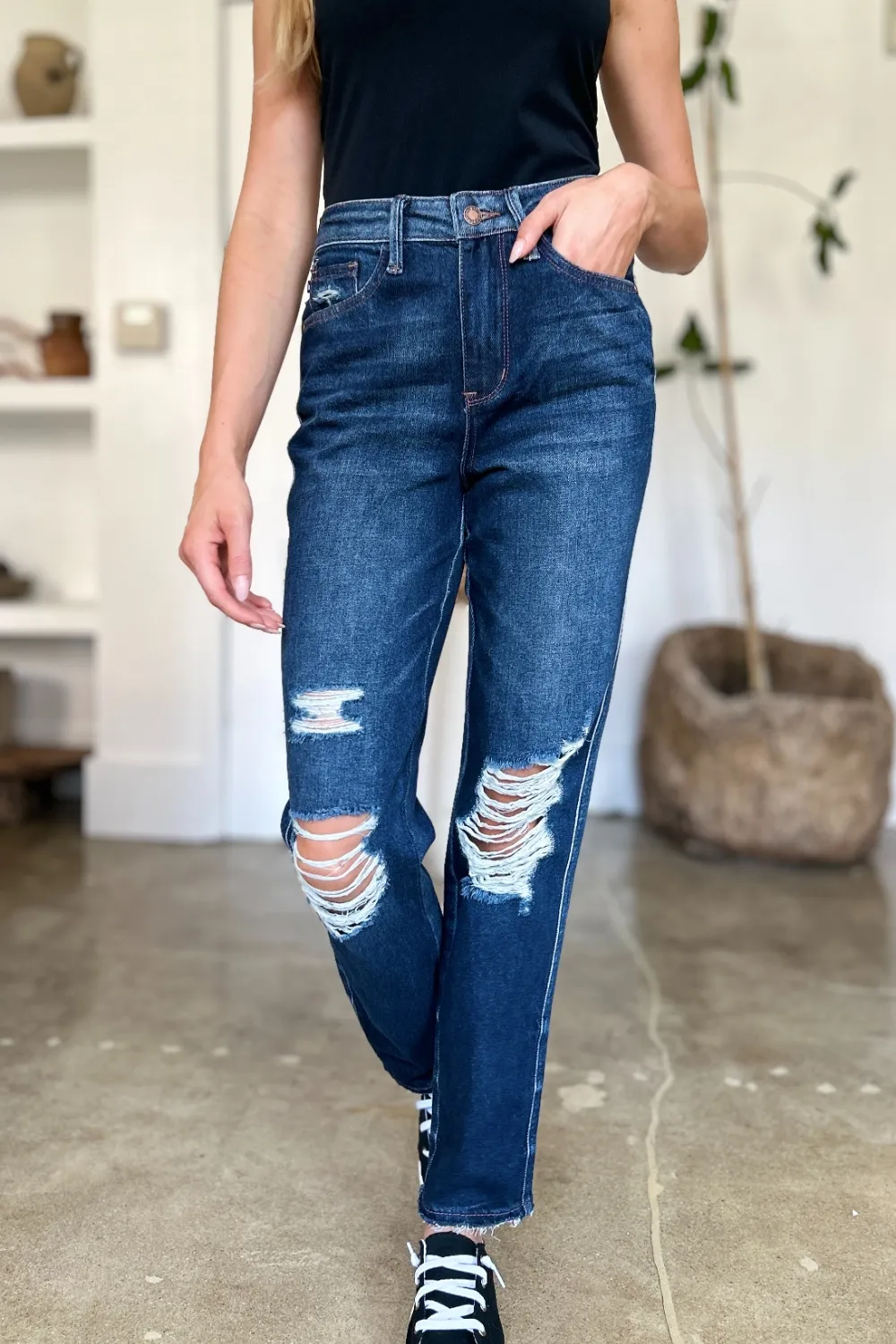 Full Size High Waist Rigid Magic Heavy Destroy Straight Jeans, image 9