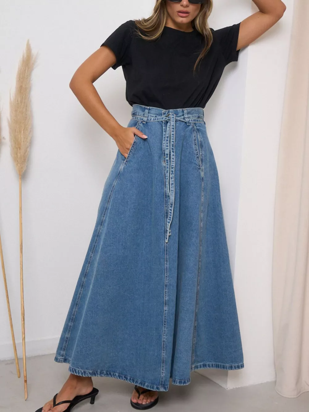 High-Waisted Denim Skirt, image 6