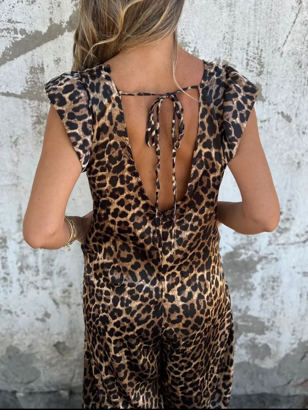 Full Size V-Neck Cap Sleeve Wide Leg Jumpsuit Plus Size, image 11