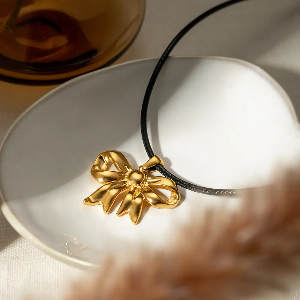 18K Gold-Plated Bow Pendant Necklace, image 4