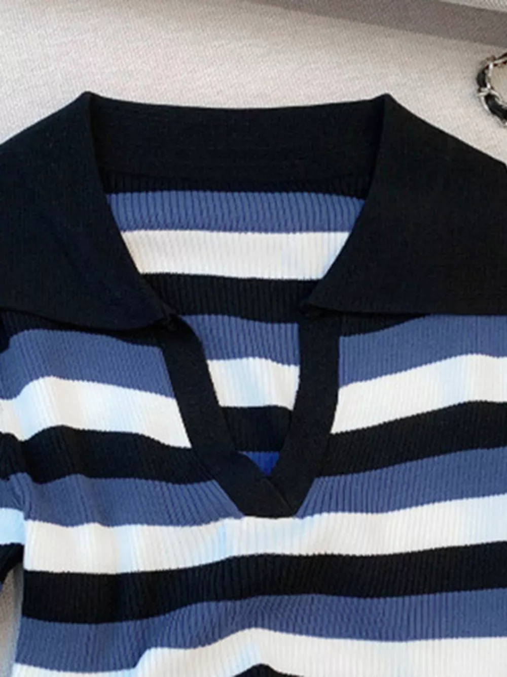 Striped Collared Cropped Knit Top, image 7