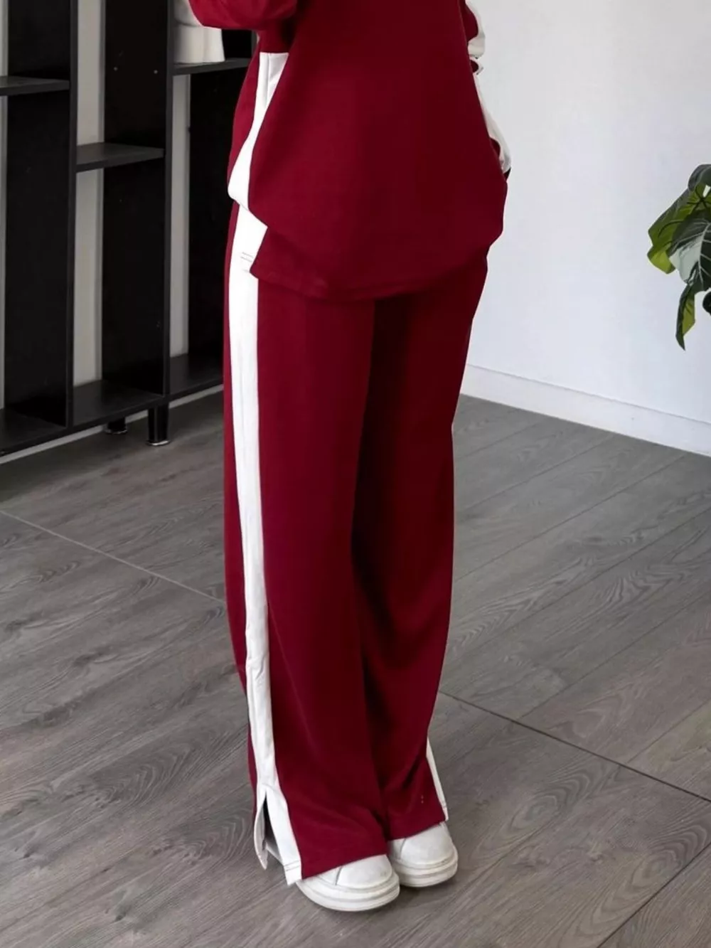 Full Size Contrast Round Neck Top and Pants Set Plus Size, image 8