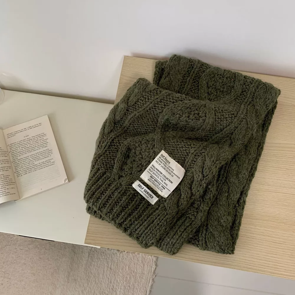 Chunky Cable Knit Scarf, image 7