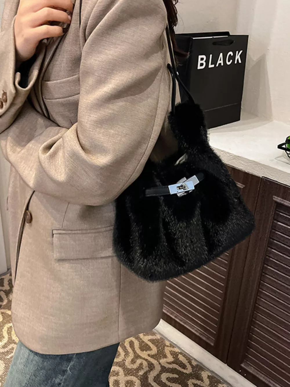 Faux Fur Bucket Crossbody Bag, image 4
