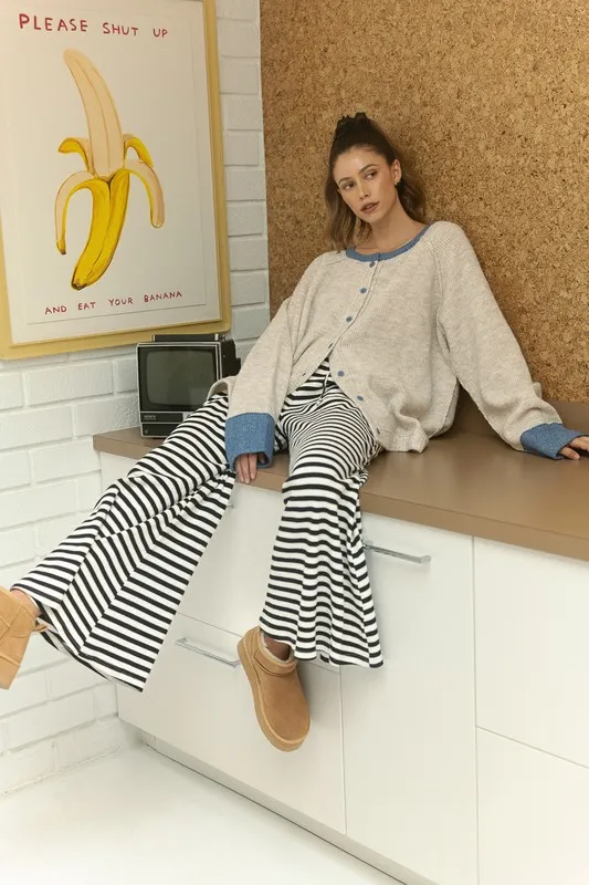 Contrast Trim Button Down Raglan Sleeve Cardigan, image 4