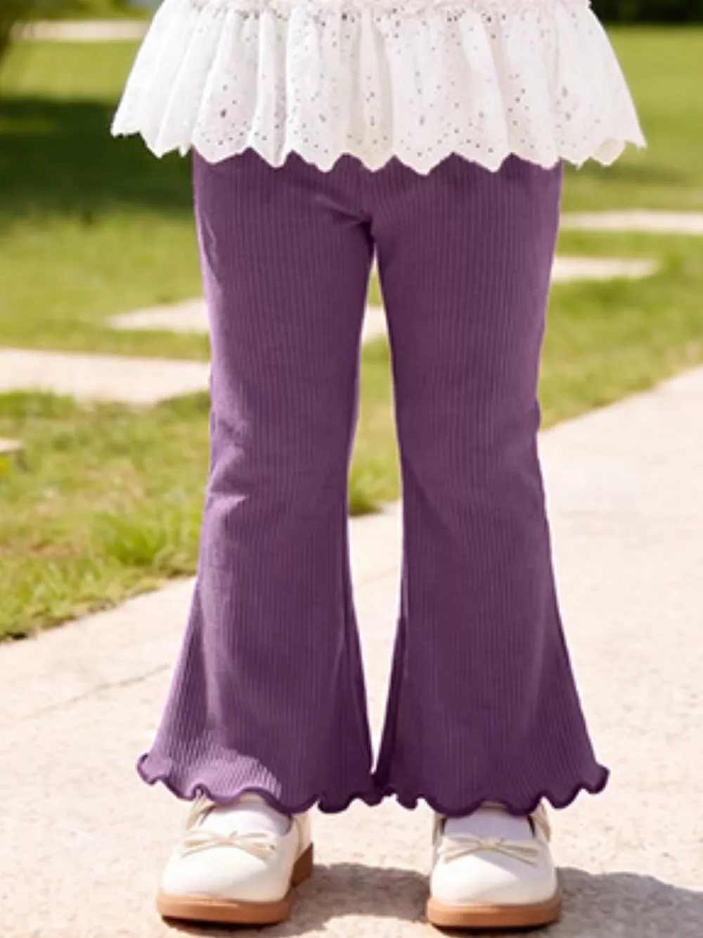 Children's Bow-Embellished Sweatshirt and Flare Pants Set, image 4