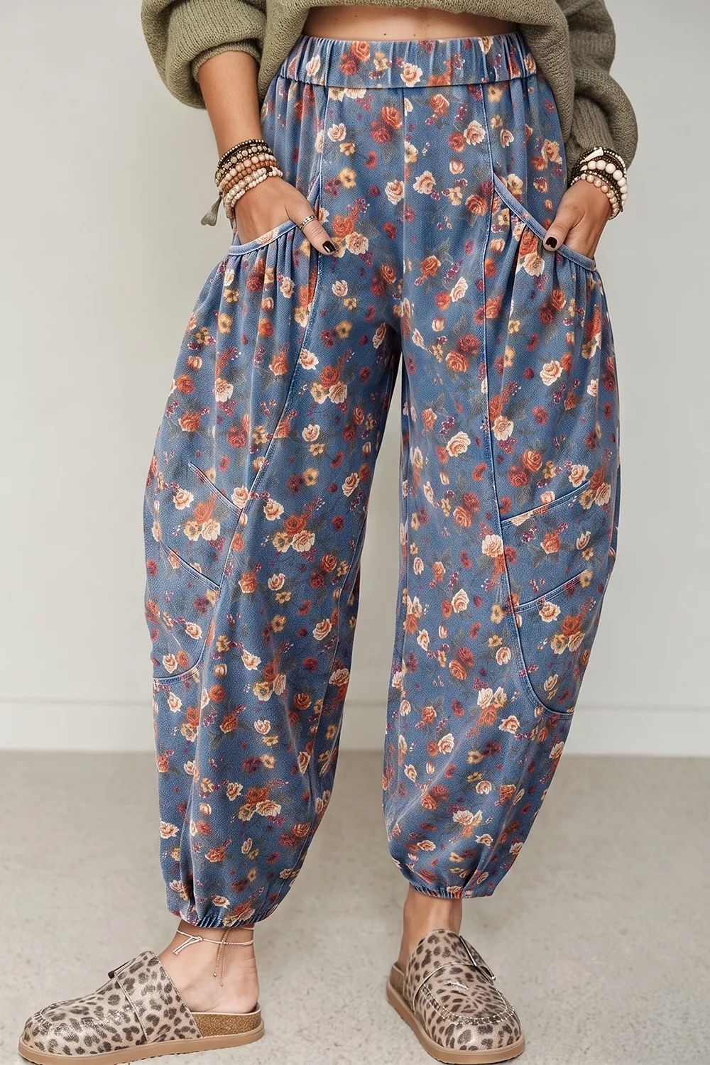 Floral Print Relaxed Fit Jeans, image 3