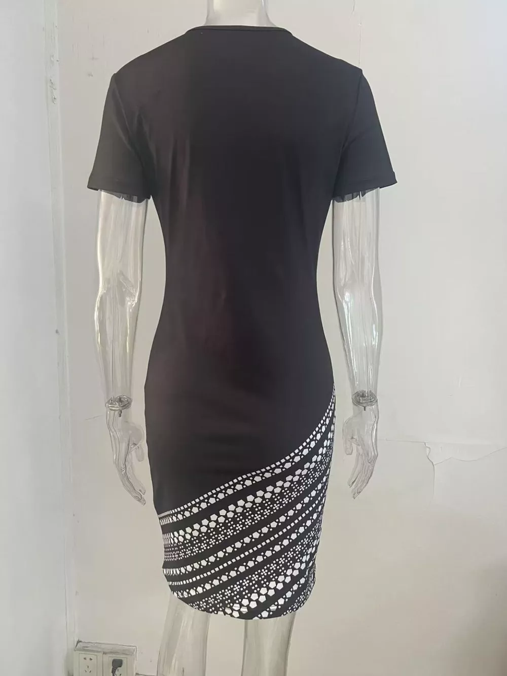 Round Neck Bodycon Mini Dress, image 3