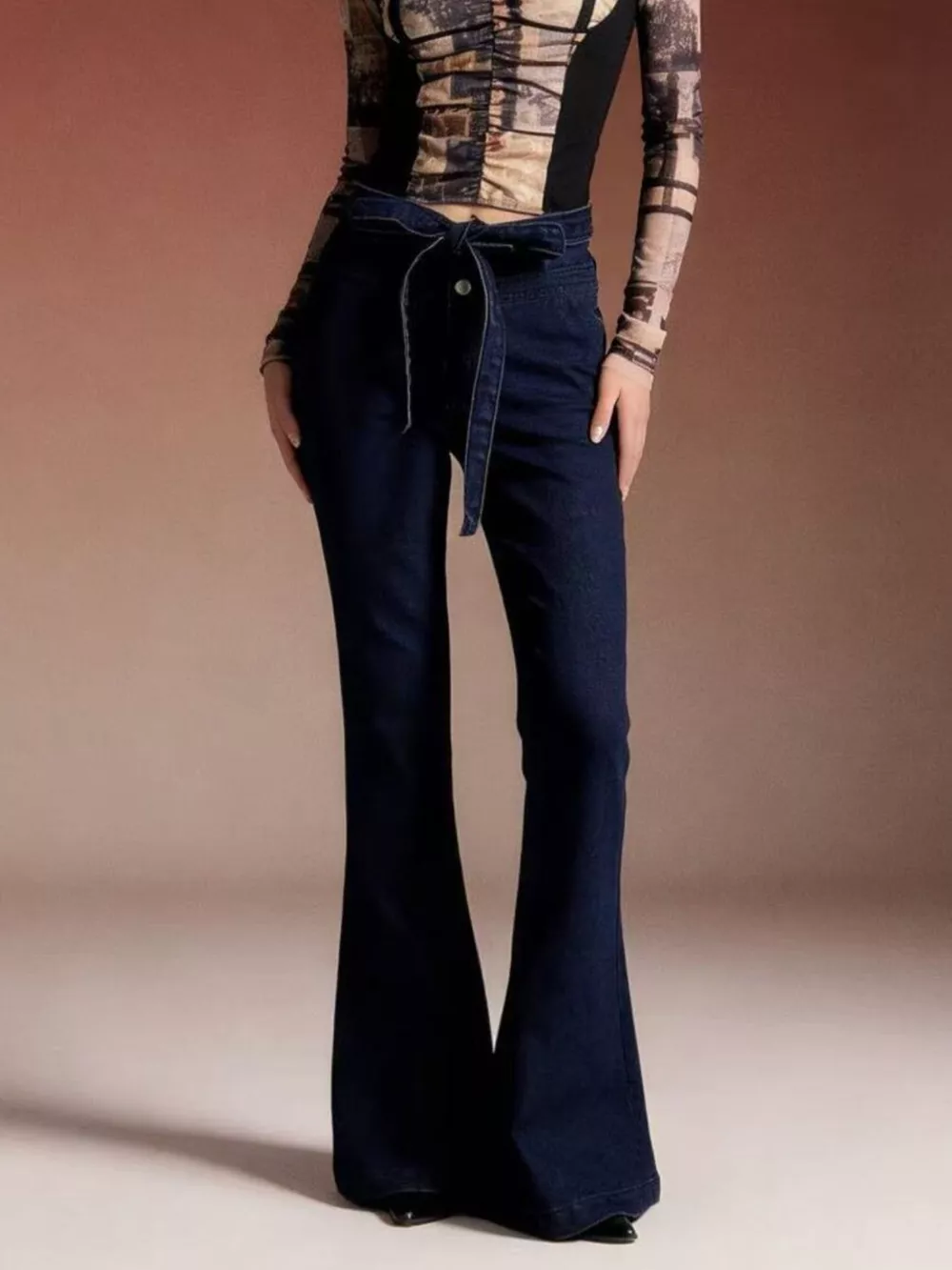 Bow-Tie High-Waisted Flare Jeans, image 14