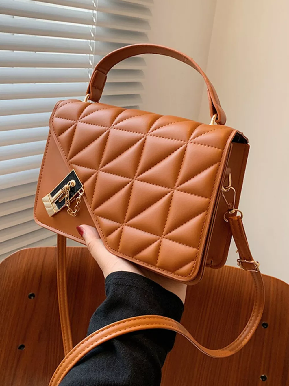 Quilted Flap Crossbody Bag, image 4
