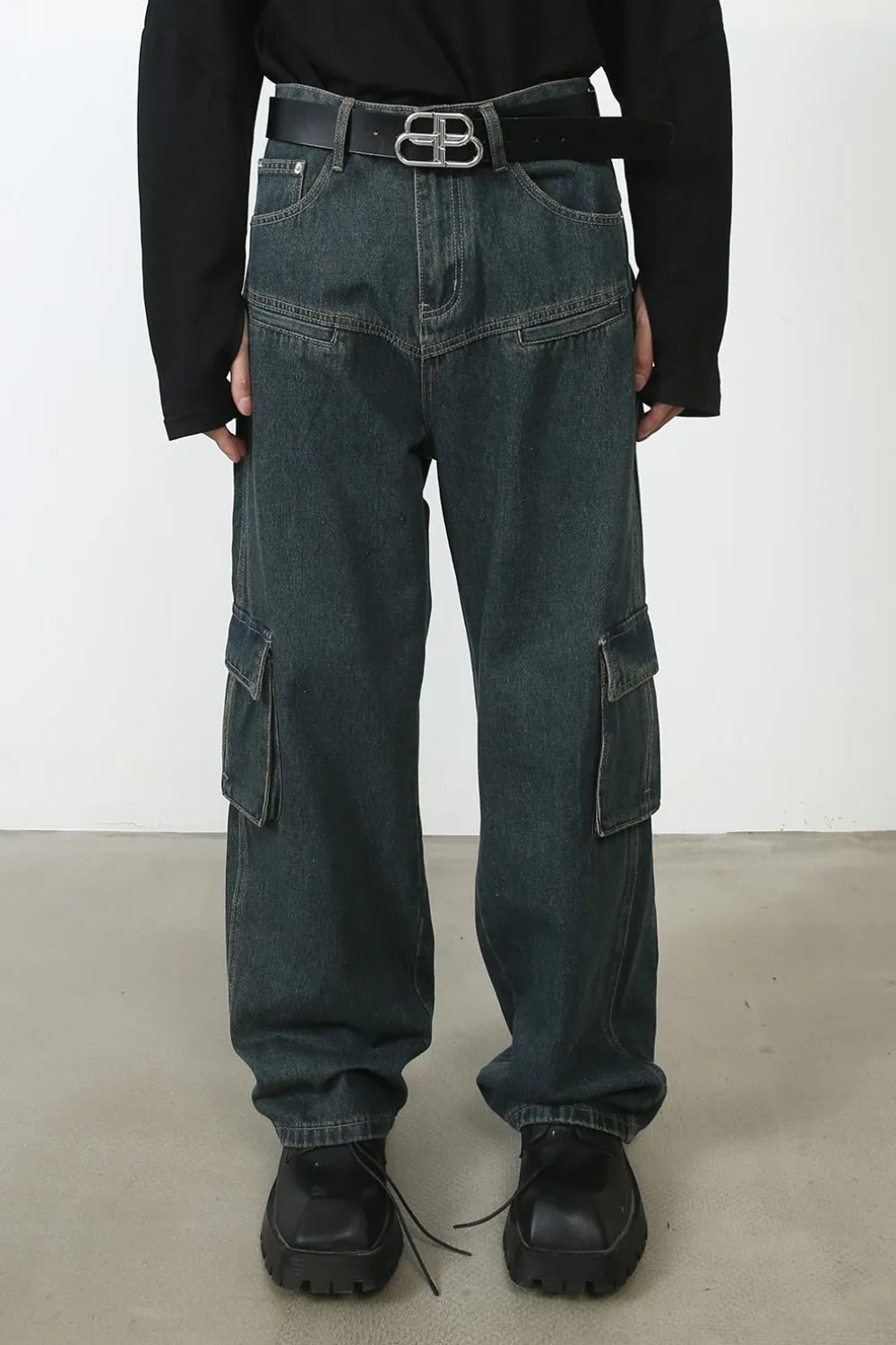 Men's Baggy Jeans with Cargo Pockets