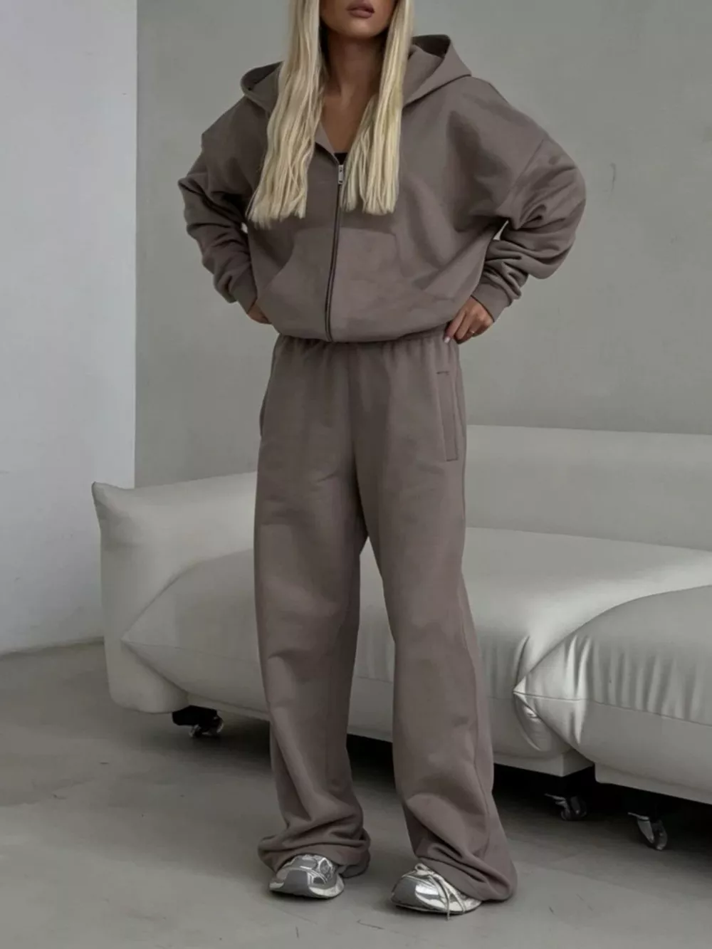 Casual Zip-Up Hoodie and Wide-Leg Sweatpants Set, image 21
