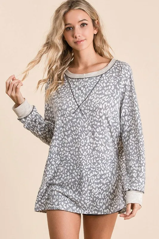Leopard Round Neck Long Sleeve T-Shirt
