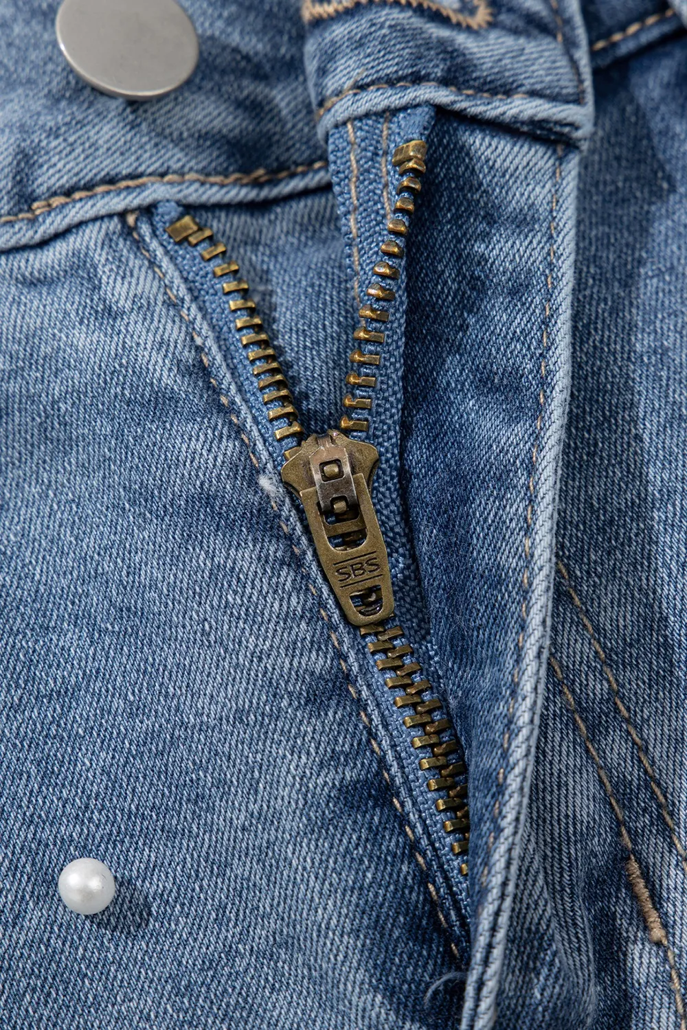 Pearl Beaded Raw Hem Wash Denim Shorts, image 9
