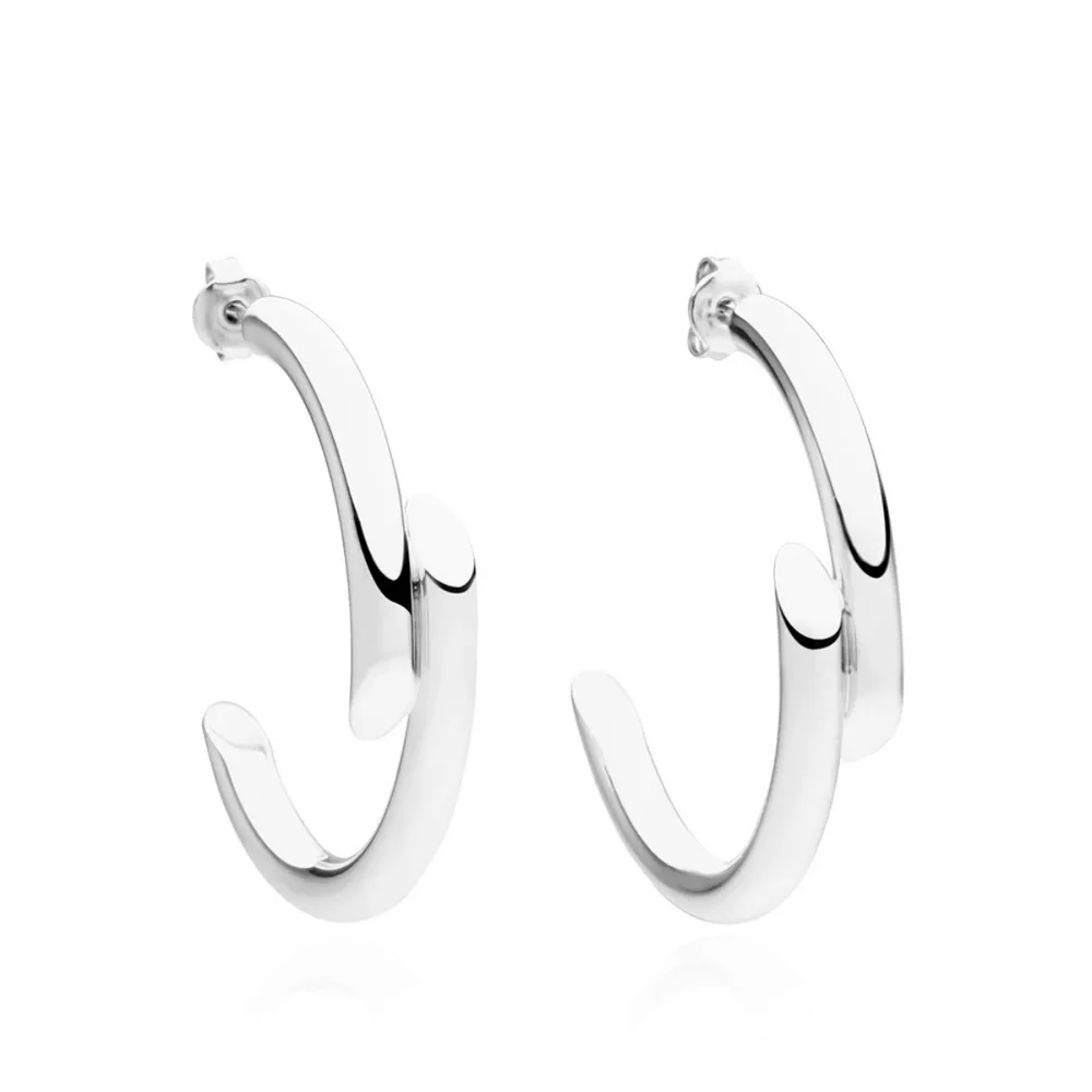 Chunky C-Hoop Earrings, image 4