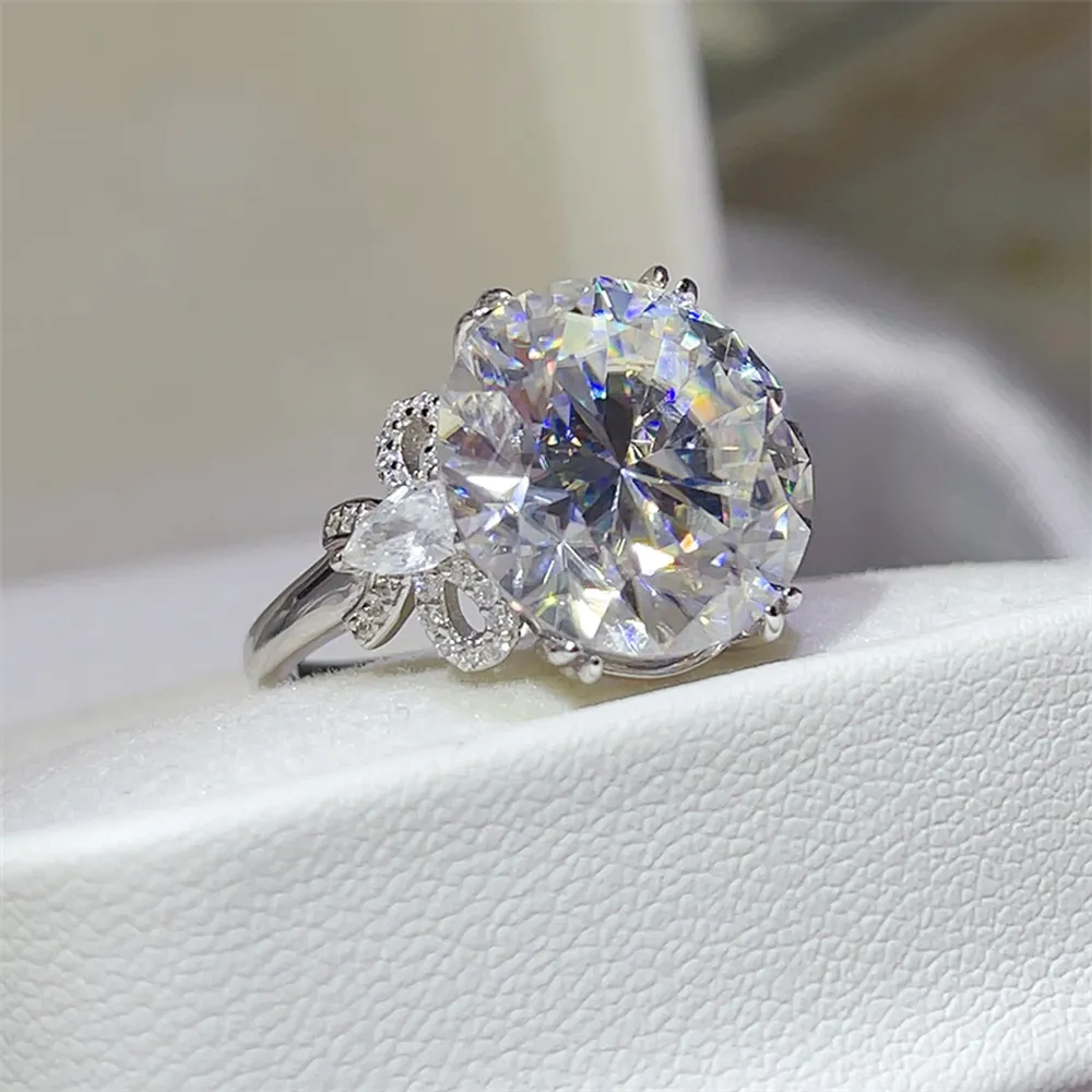 10 Carat Moissanite 925 Sterling Silver Ring, image 4