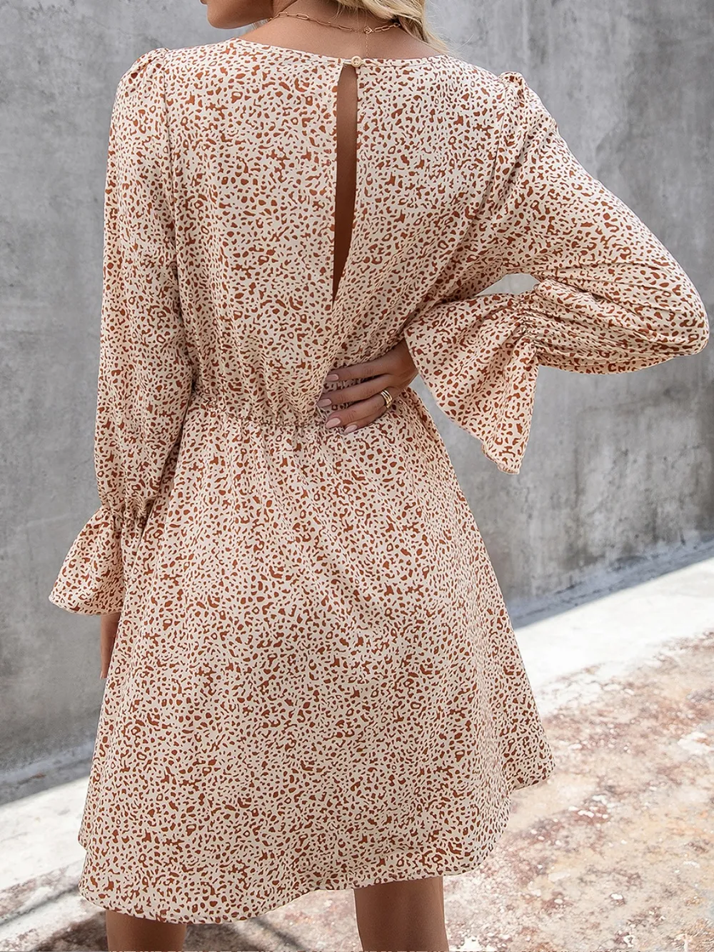 Decorative Button V-Neck Flounce Sleeve Dress, image 4