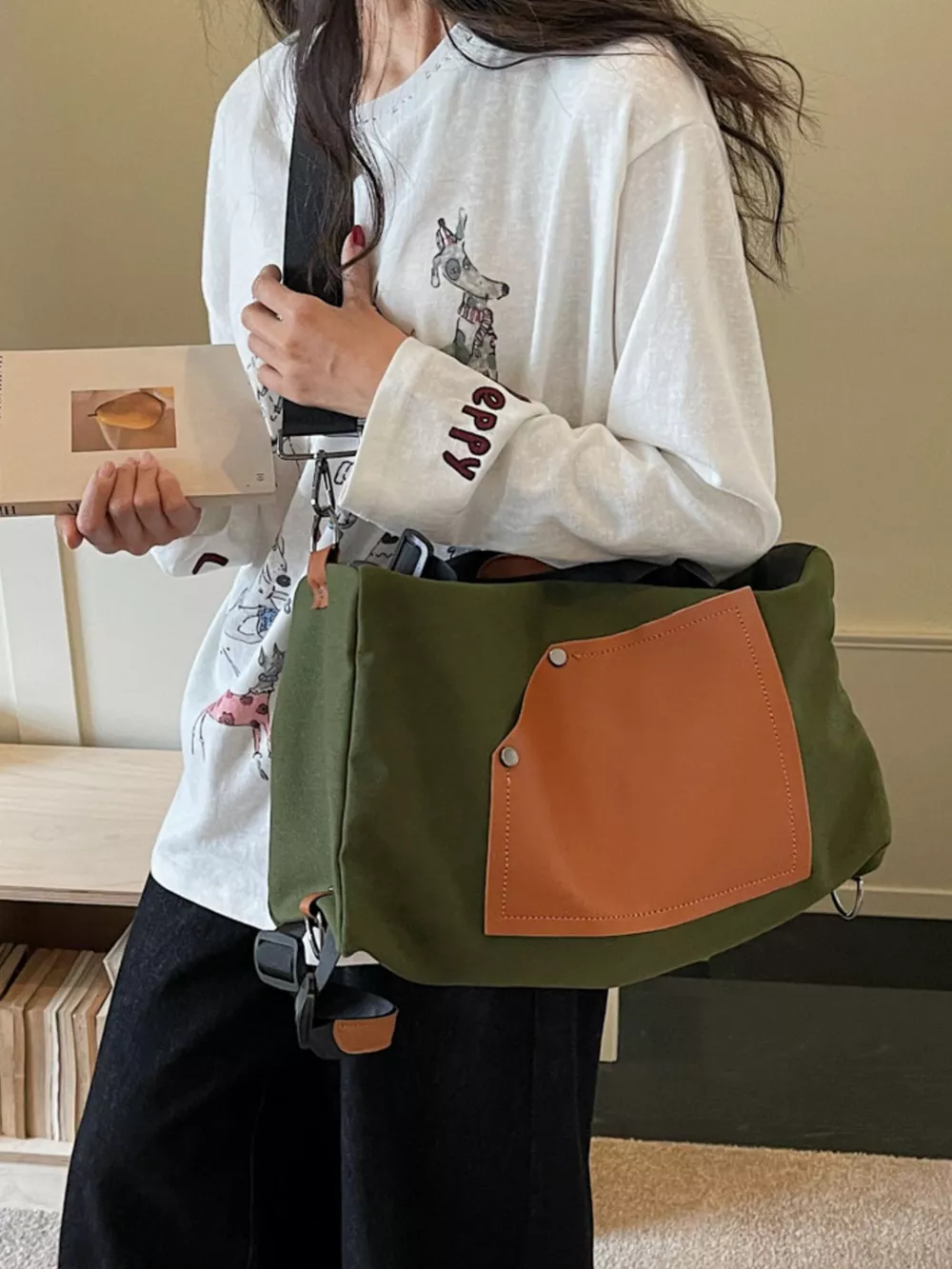 Contrast Color Crossbody Bag, image 8