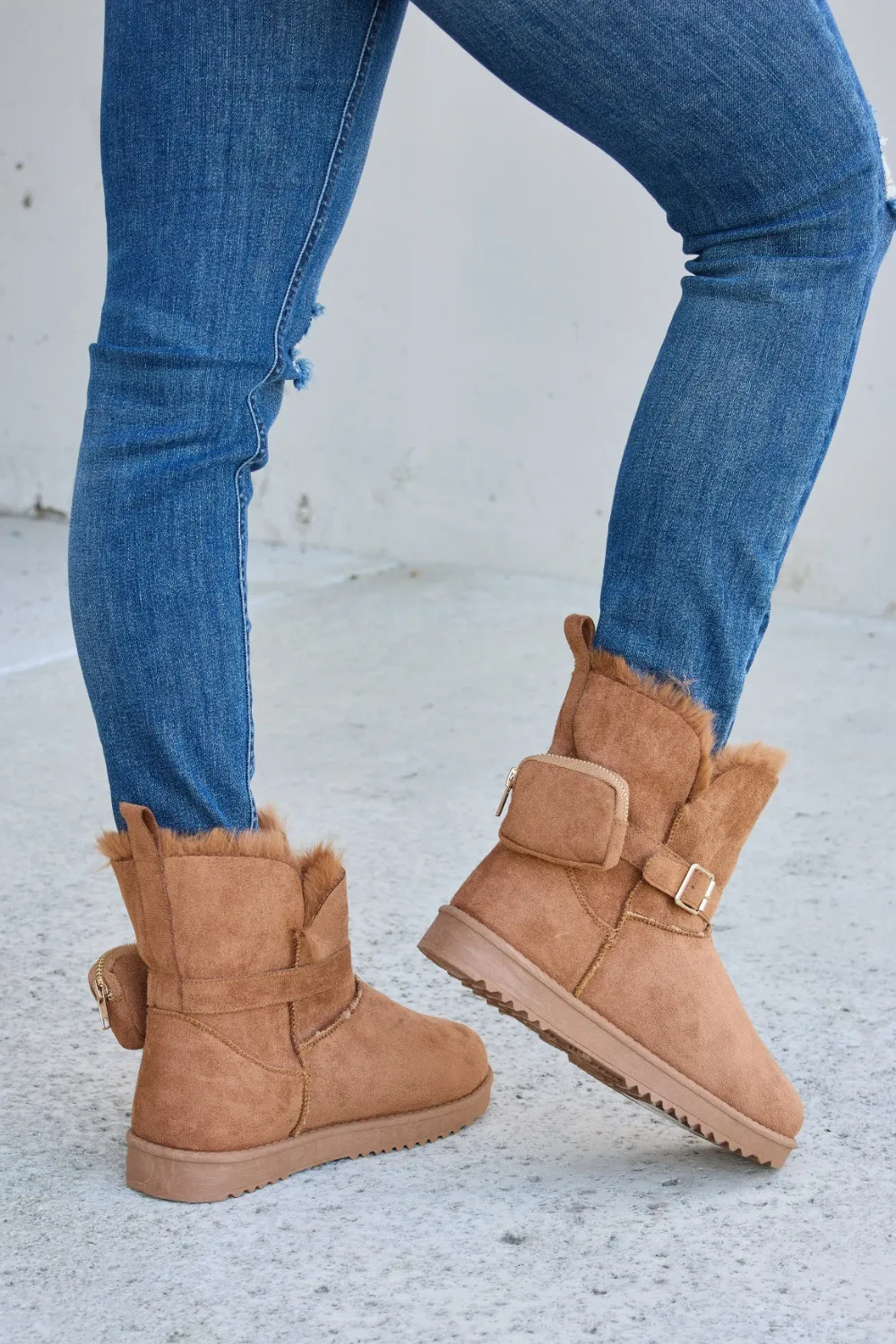 Plush Thermal Flat Boots, image 6