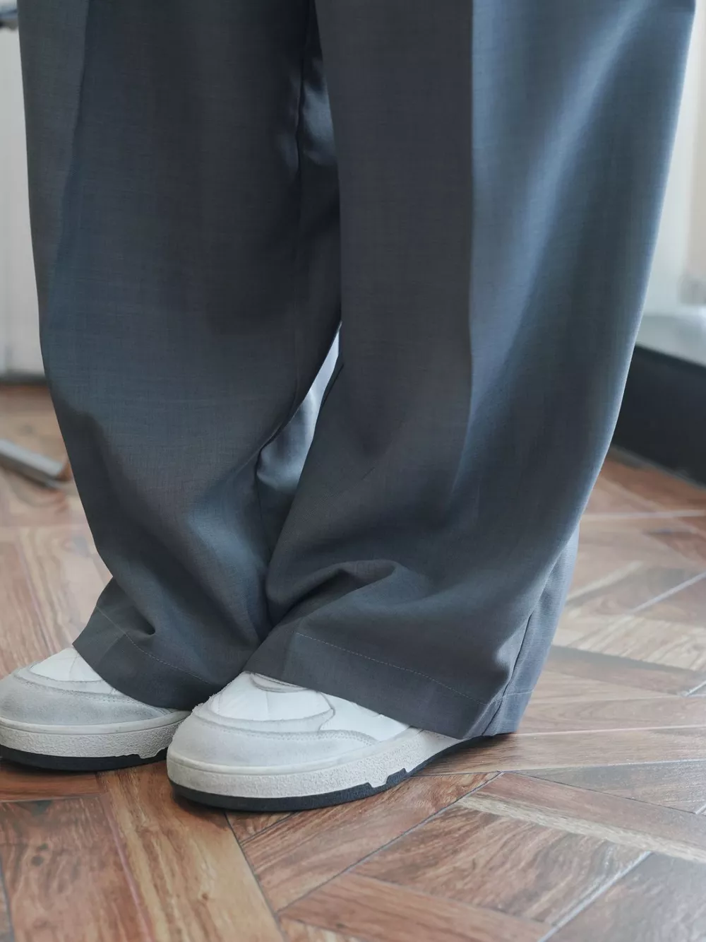 High-Waisted Pleated Wide-Leg Pants, image 20