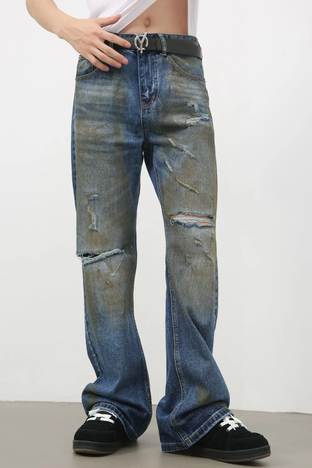 Men's Distressed Jeans, image 3