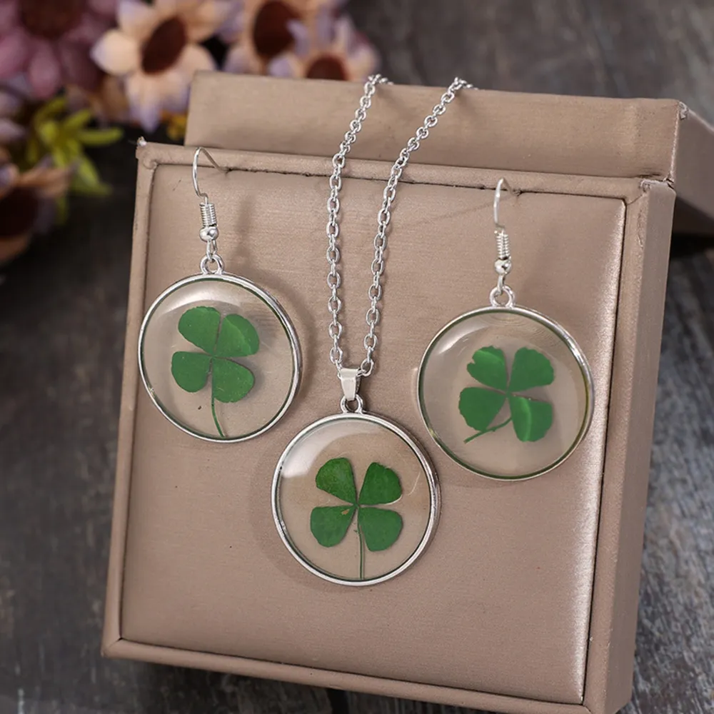 Lucky Clover Alloy Acrylic Earrings and Necklace Jewelry Set, image 4