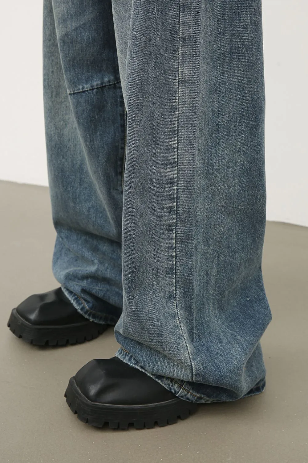 Men's Distressed Wide Leg Jeans, image 4