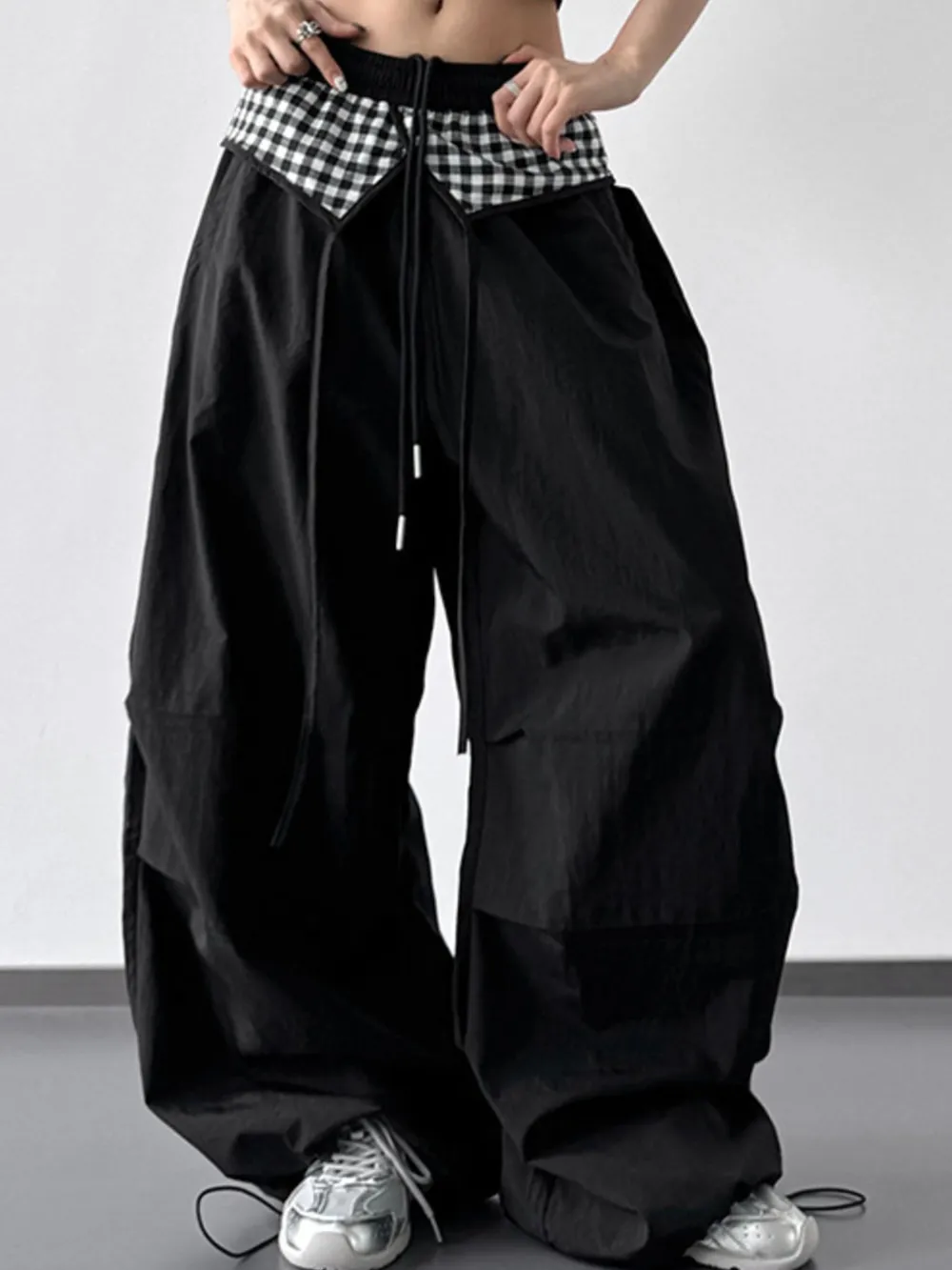 Wide Leg Pants with Checkered Detail, image 4