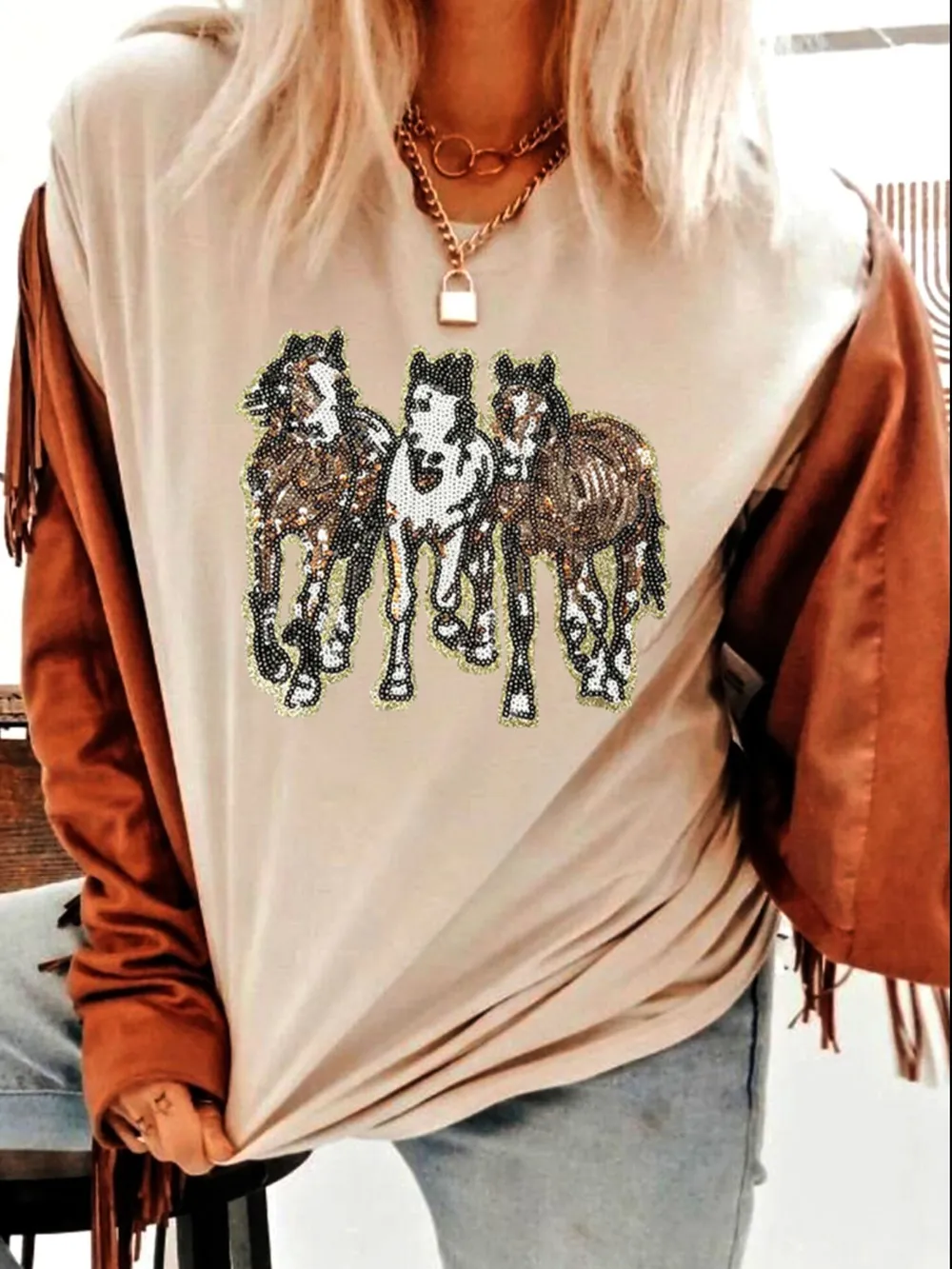 Sequin Horses Patched Casual Crewneck T Shirt, image 3