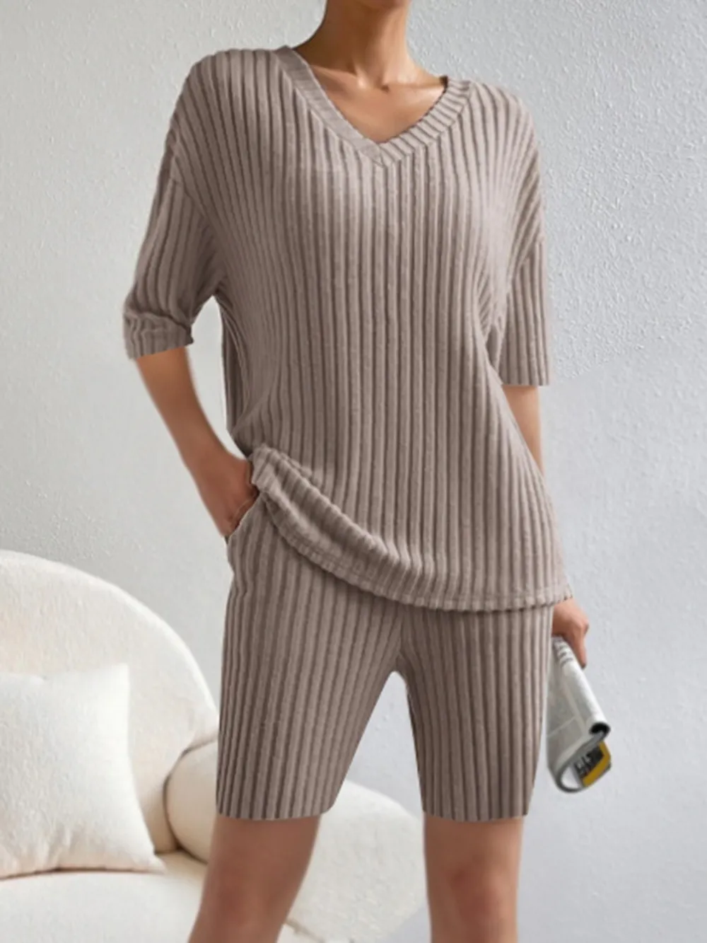 Ribbed V-Neck Top and Shorts Set, image 2