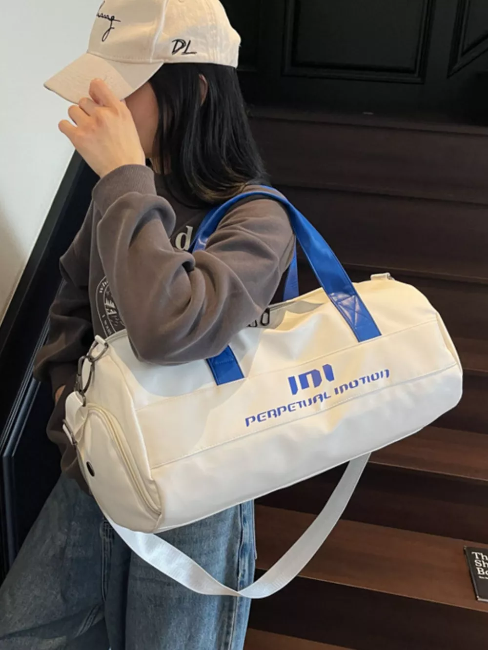 Sporty Duffel Bag with Shoulder Strap, image 10