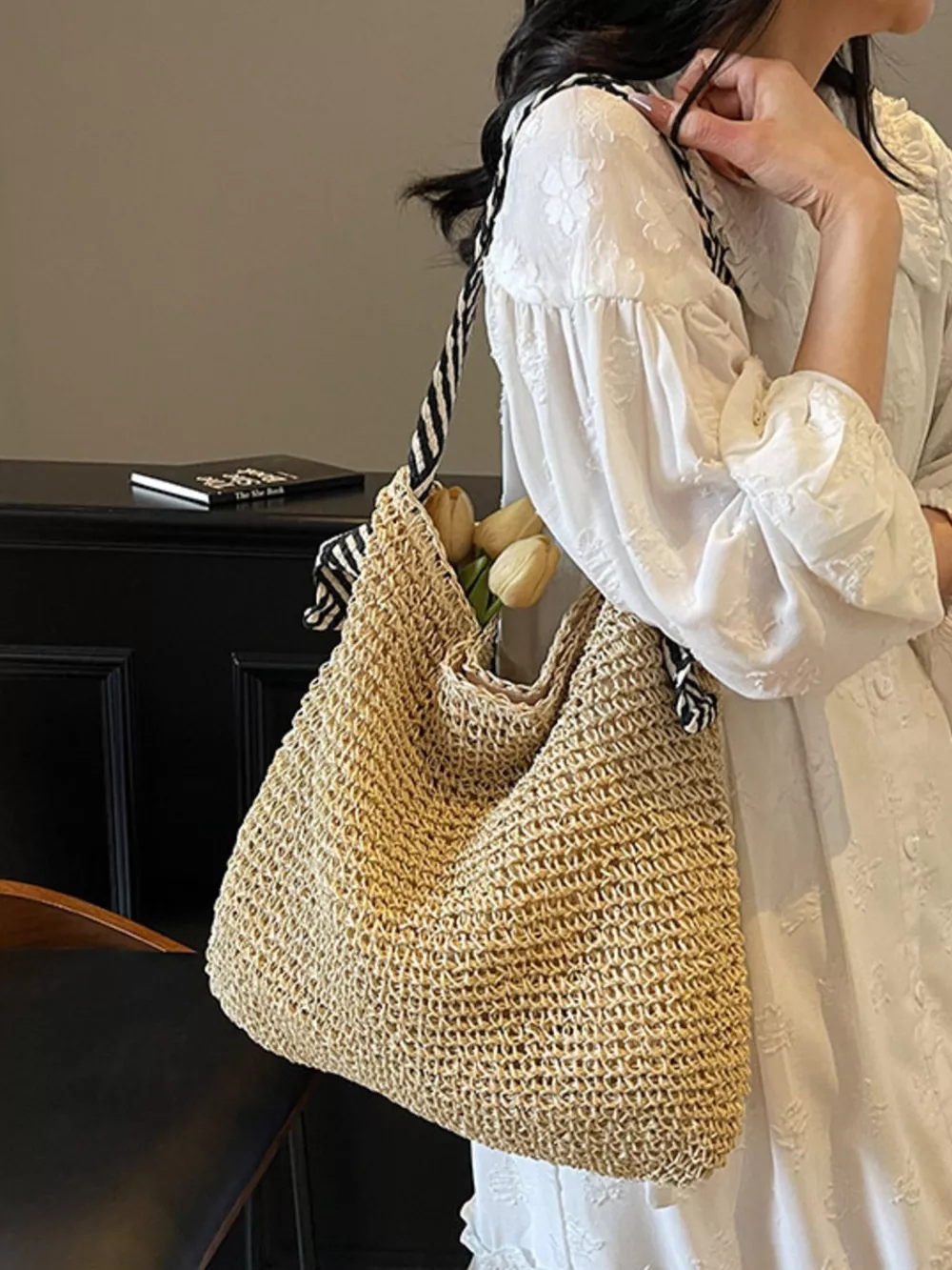Woven Straw Shoulder Bag with Striped Handles, image 4