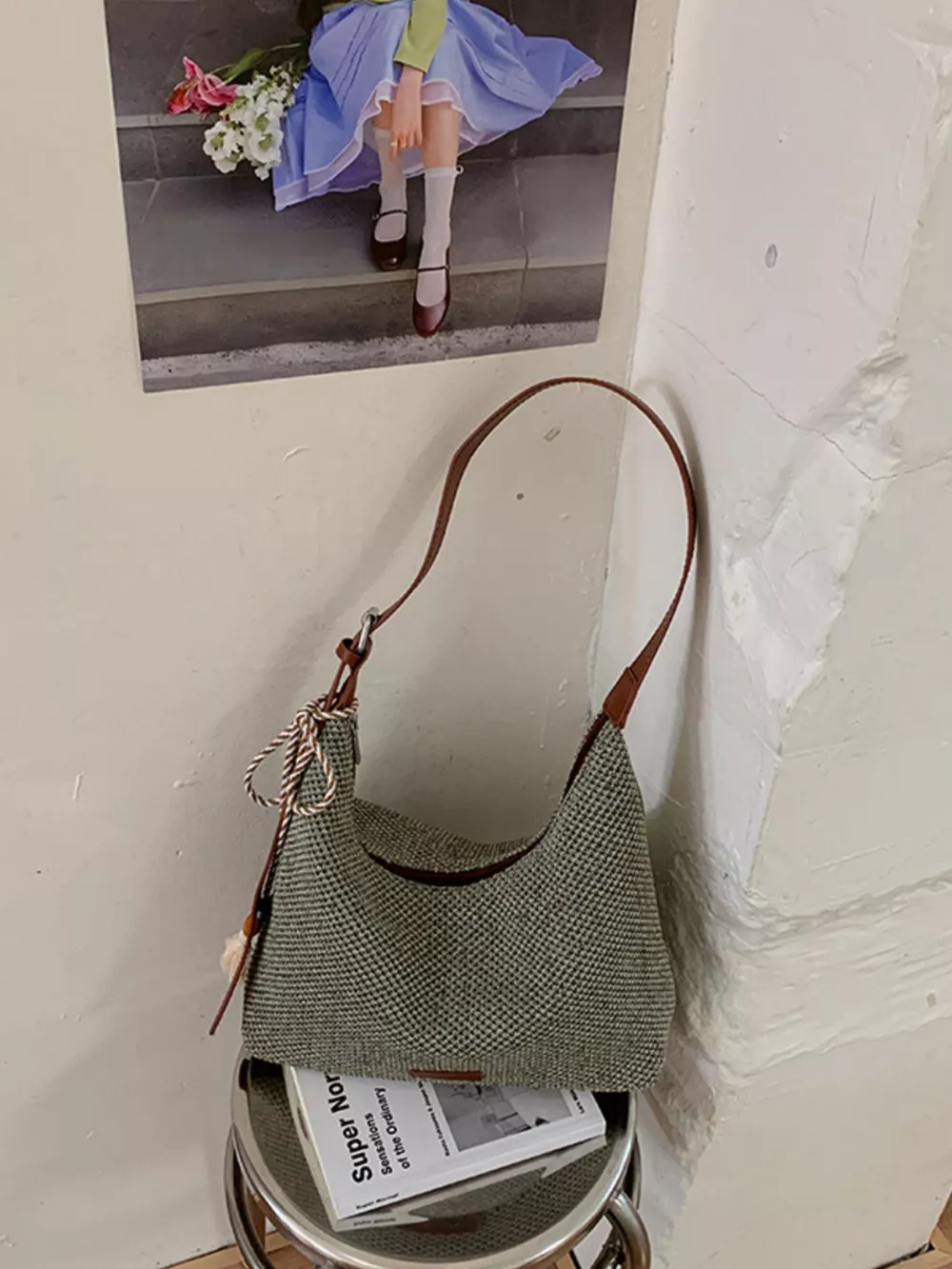 Tassel Woven Shoulder Bag
