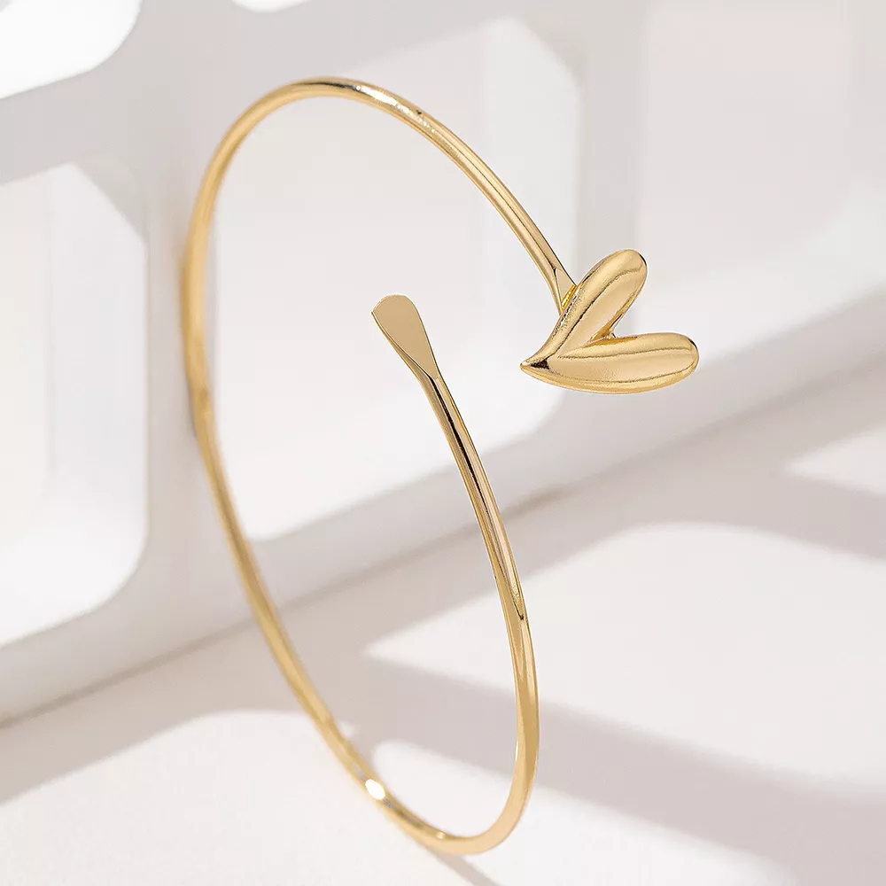 18K Gold-Plated Heart Adjustable Open Bracelet, image 4