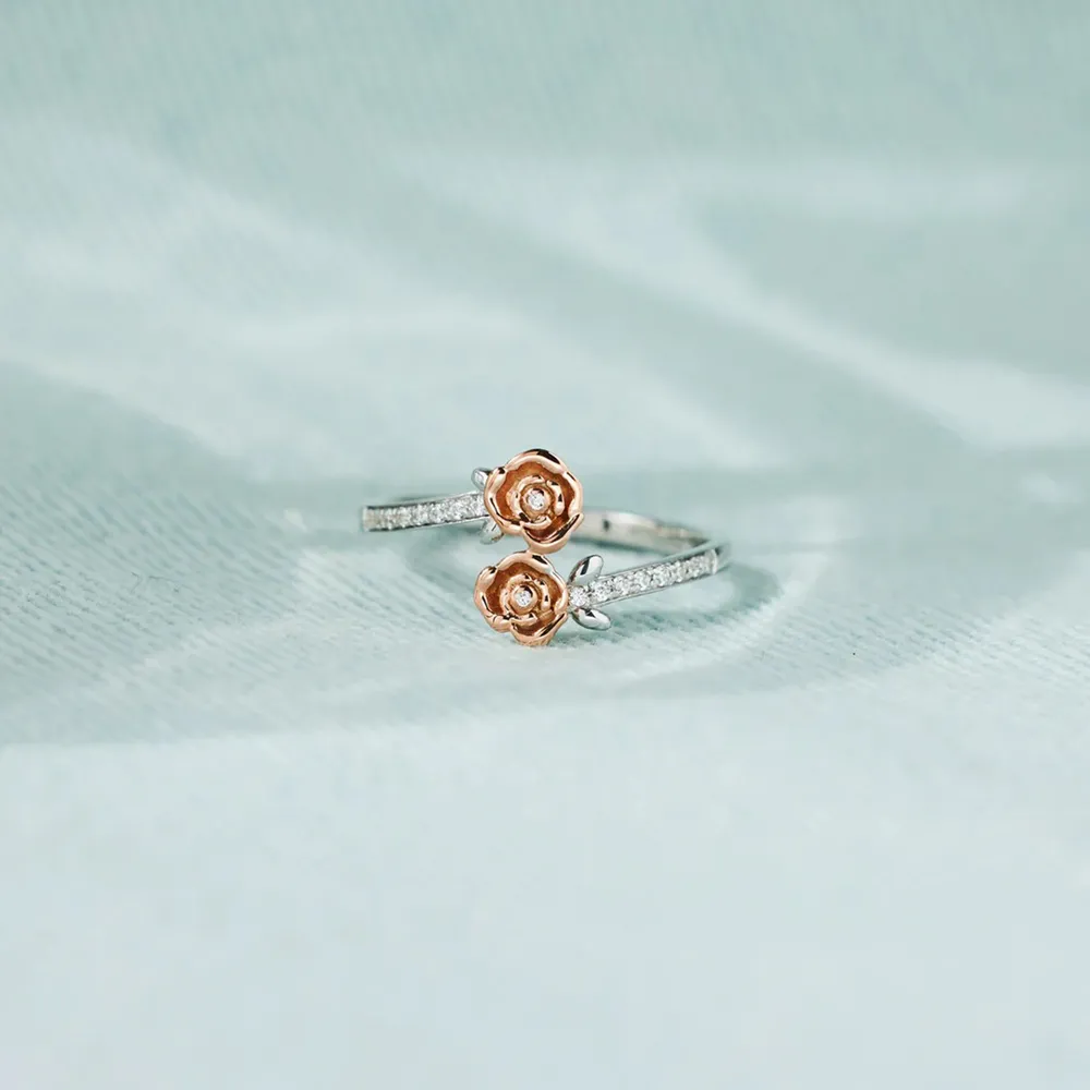 Rose Shape Inlaid Zircon Bypass Ring, image 2