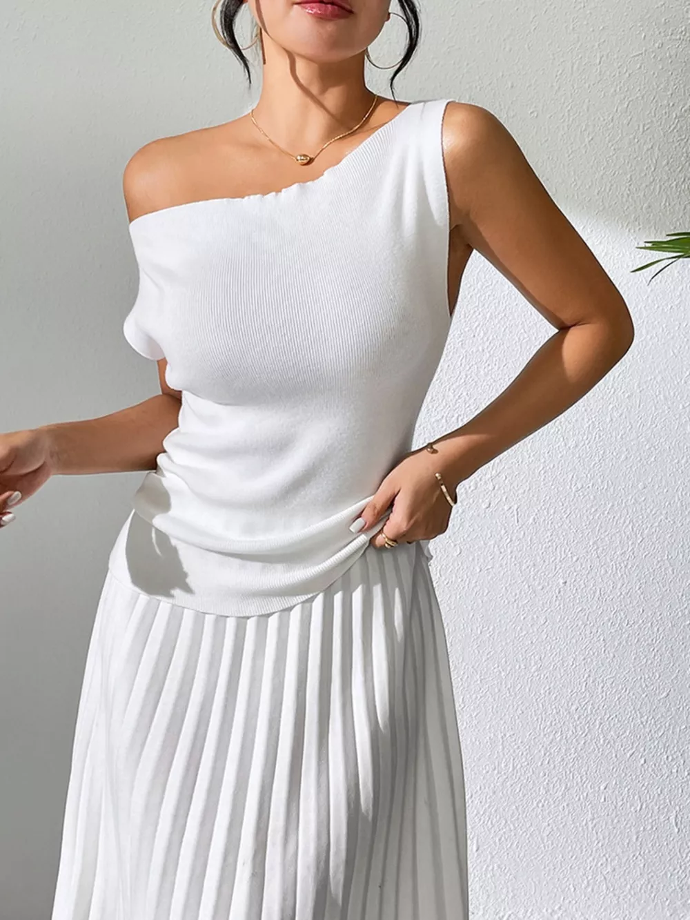 Single Shoulder Short Sleeve Knit Top, image 6