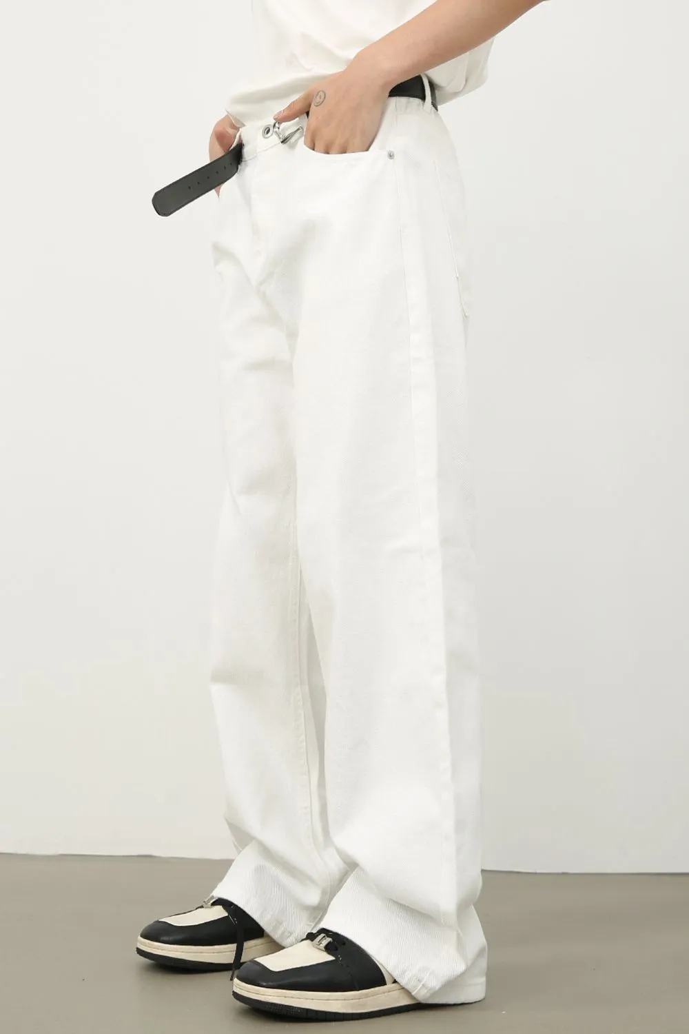Men's Wide Straight Leg Jeans, image 4