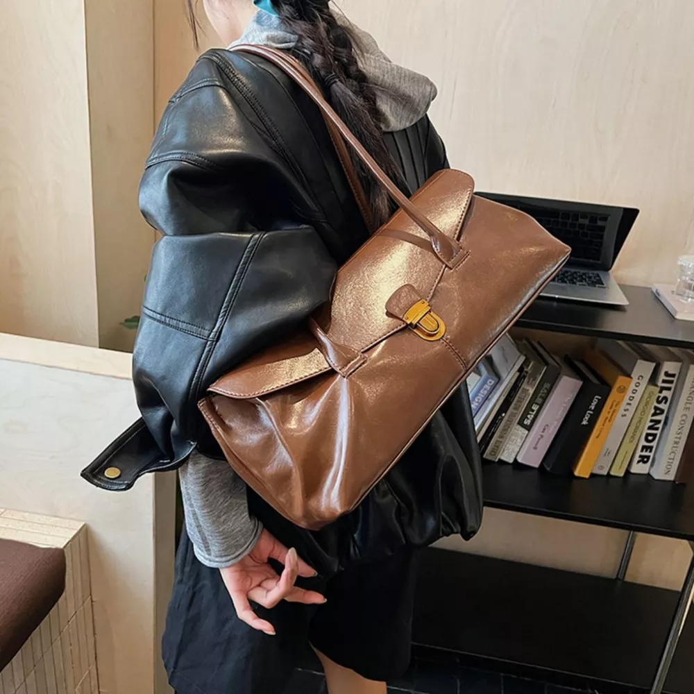 Vintage Style Leather Shoulder Bag, image 3