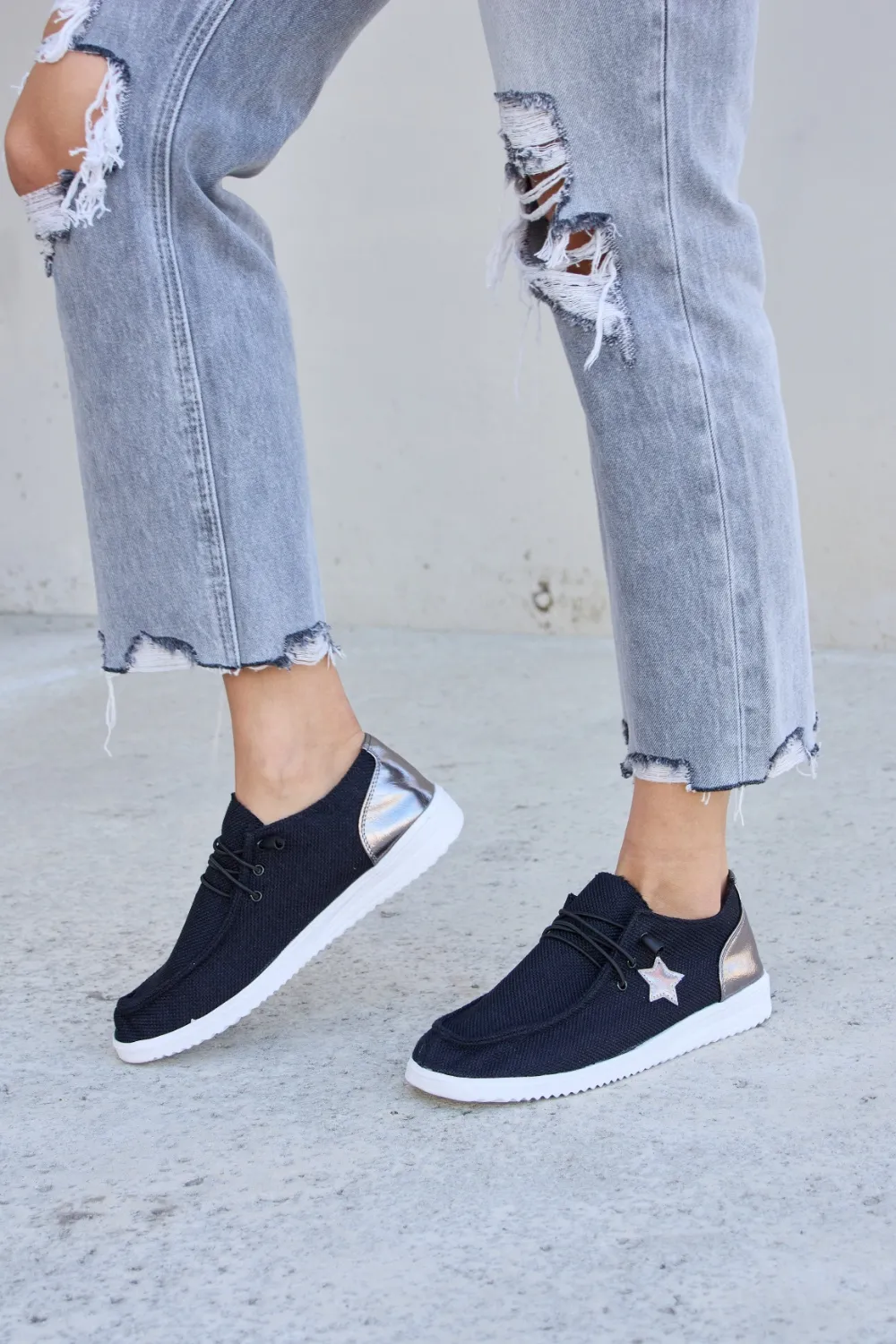 Star Lace-Up Flat Sneakers, image 4