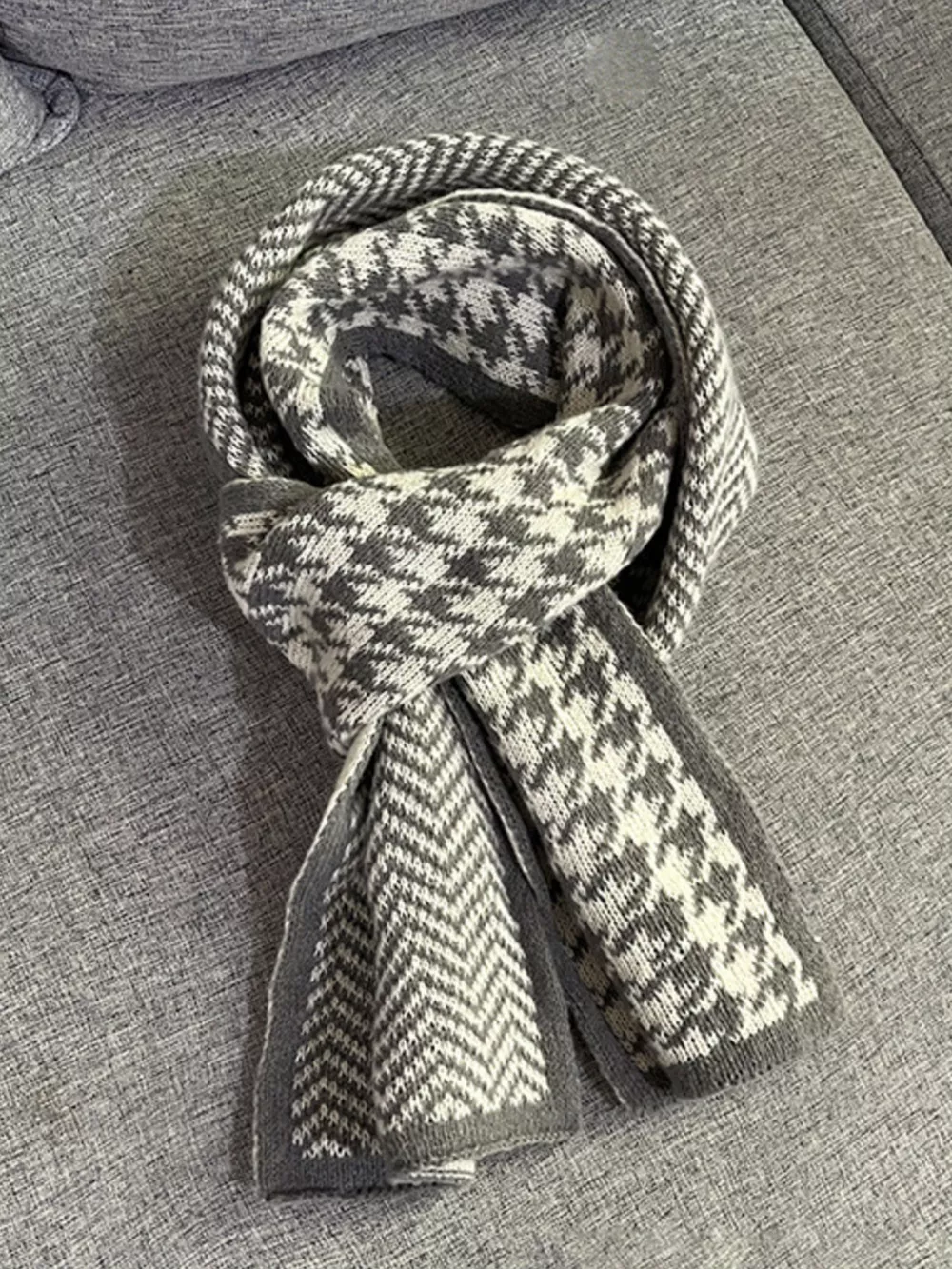 Houndstooth Pattern Warm Winter Scarf, image 4