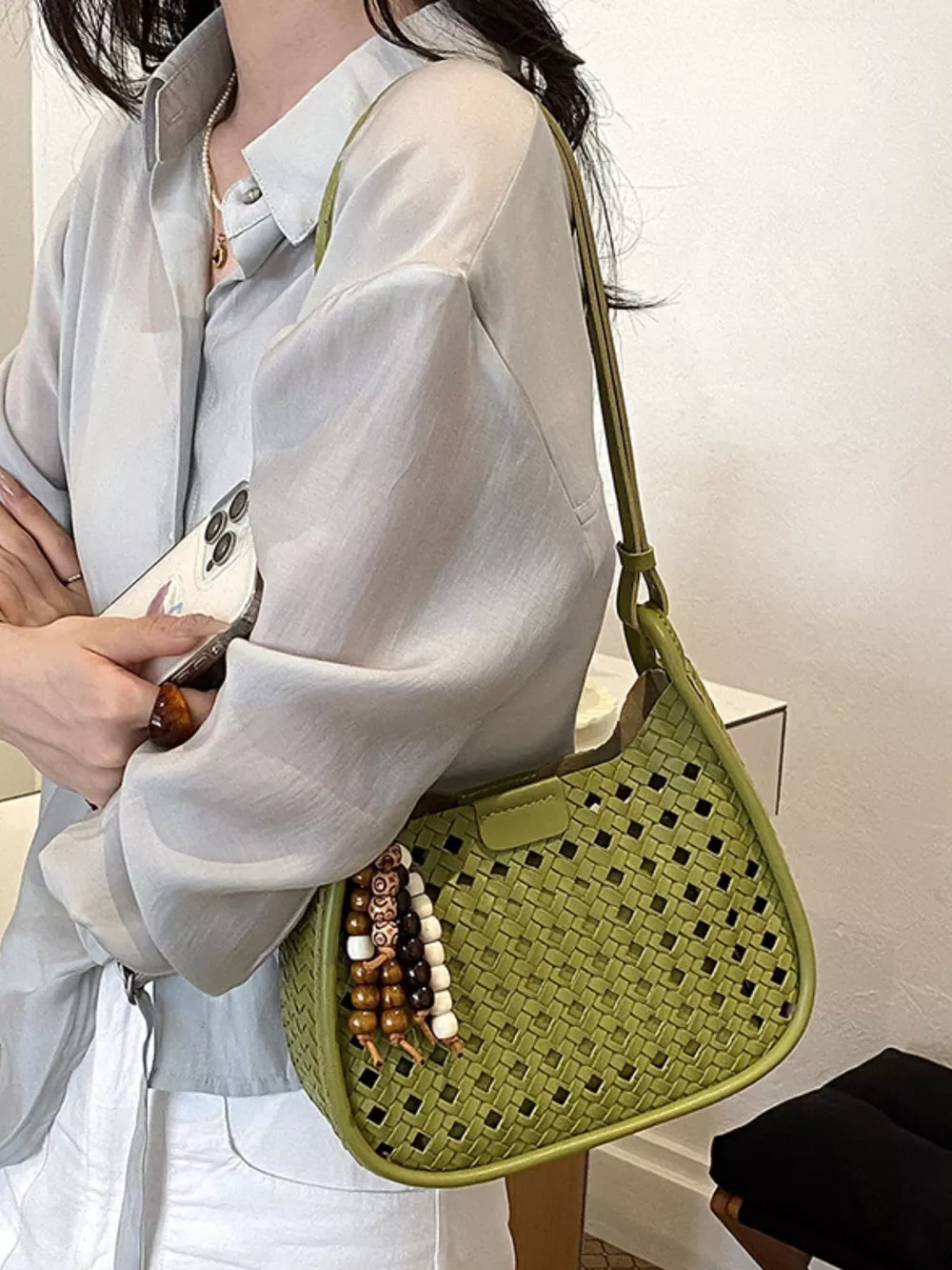 Woven Hollow-Out Shoulder Bag, image 4