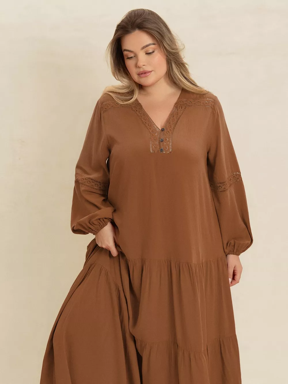 Plus Size Bohemian Tiered Maxi Dress with Balloon Sleeves, image 16