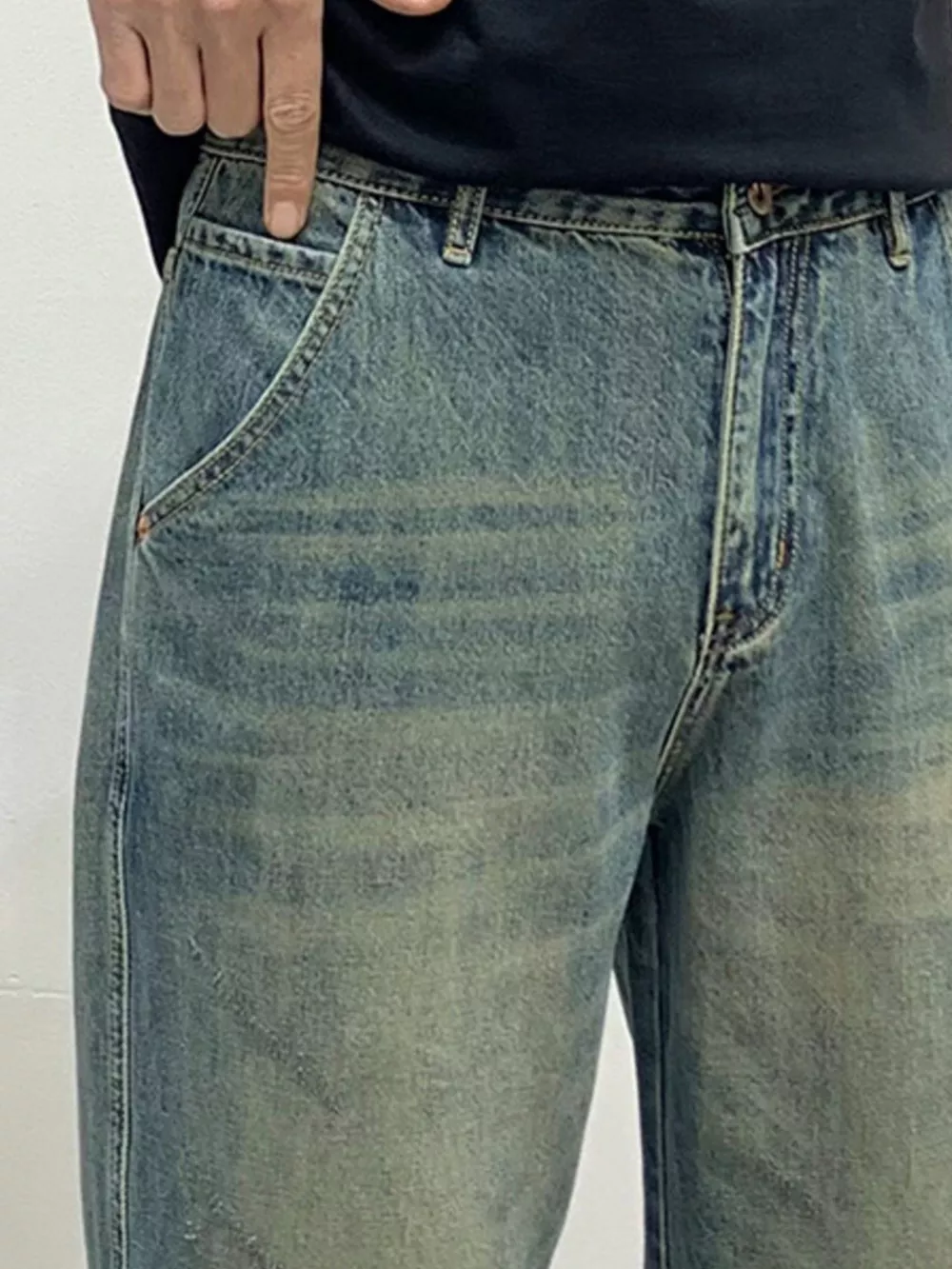 Men's Vintage Wash Loose Fit Jeans, image 6
