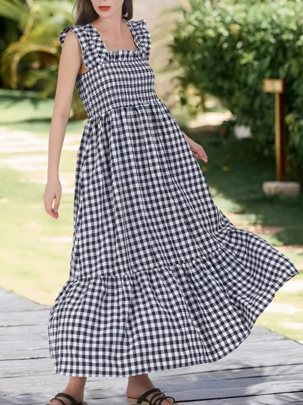 Ruffled Sleeveless Gingham Midi Dress, image 3