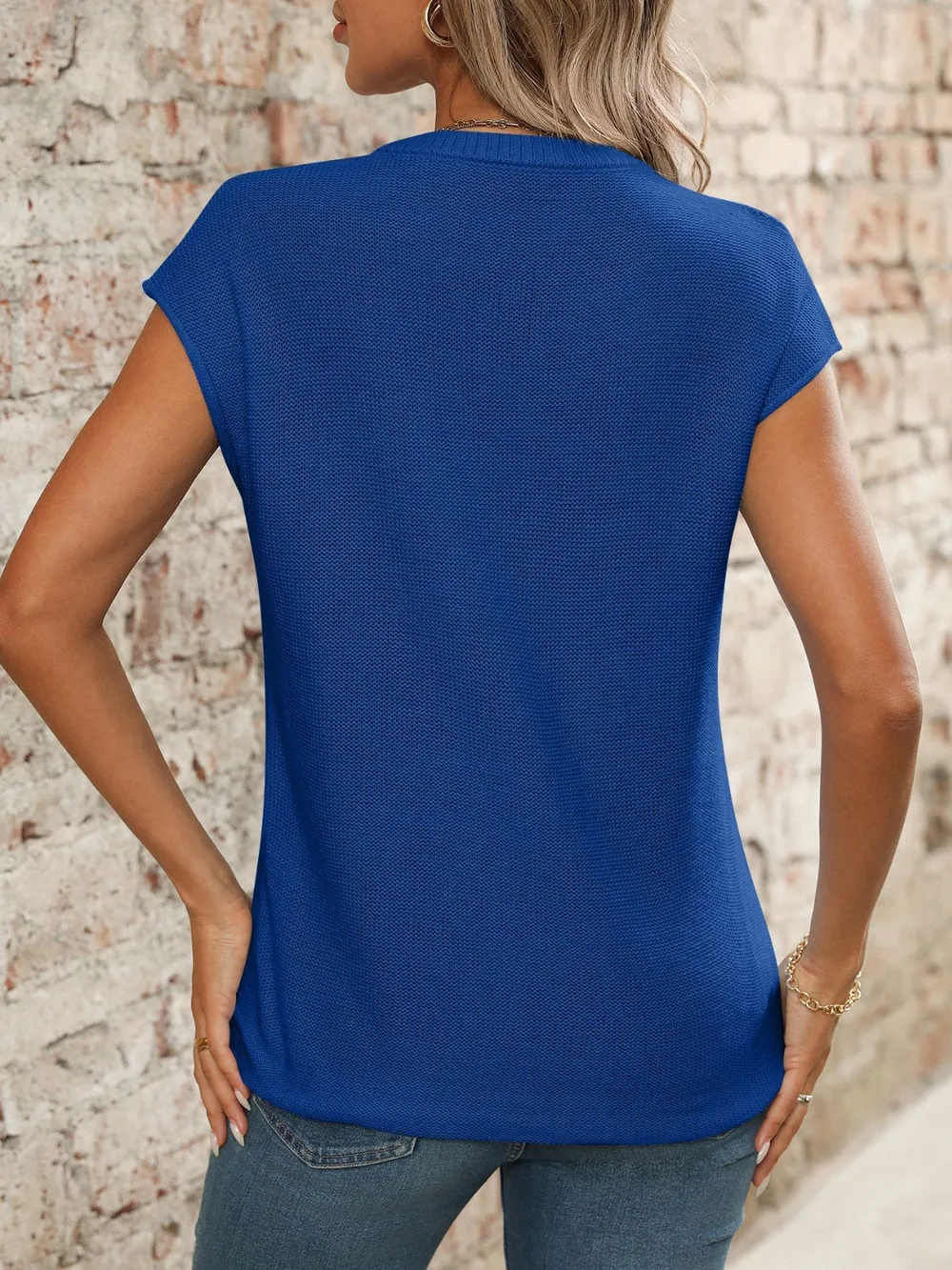 V-Neck Short Sleeve Knit Top, image 17