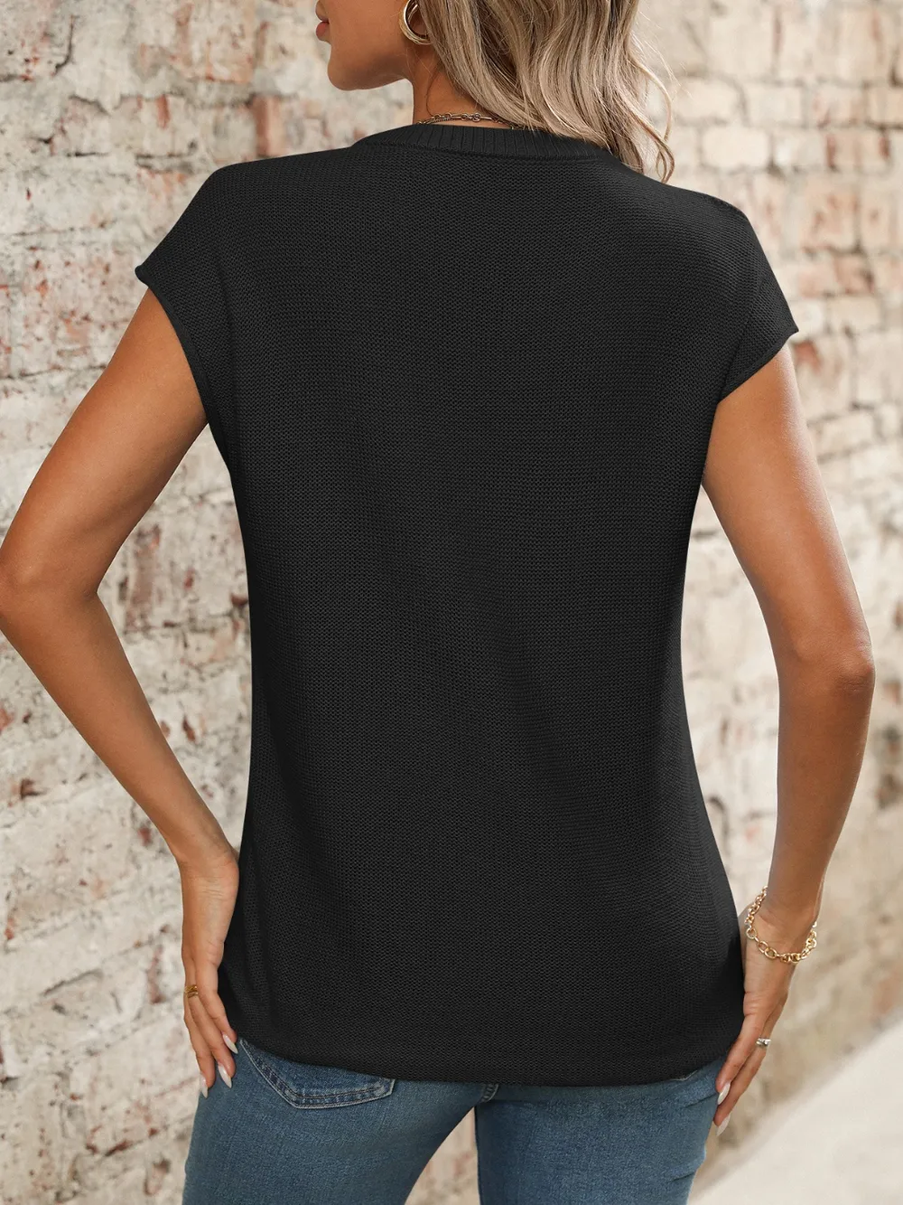 V-Neck Short Sleeve Knit Top, image 11