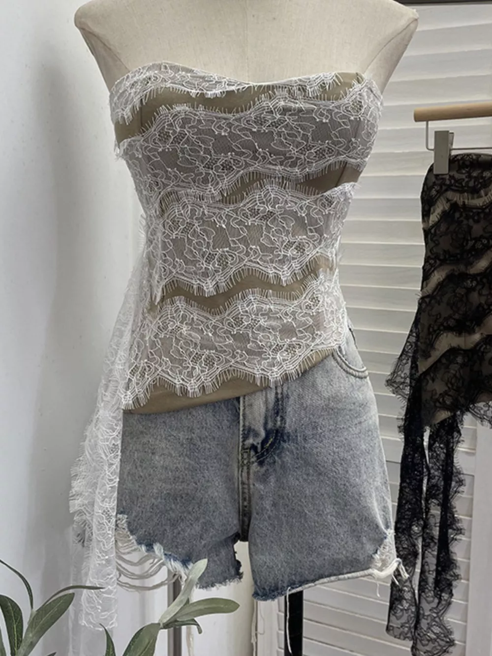 Lace Tube Top with Asymmetrical Hem, image 5