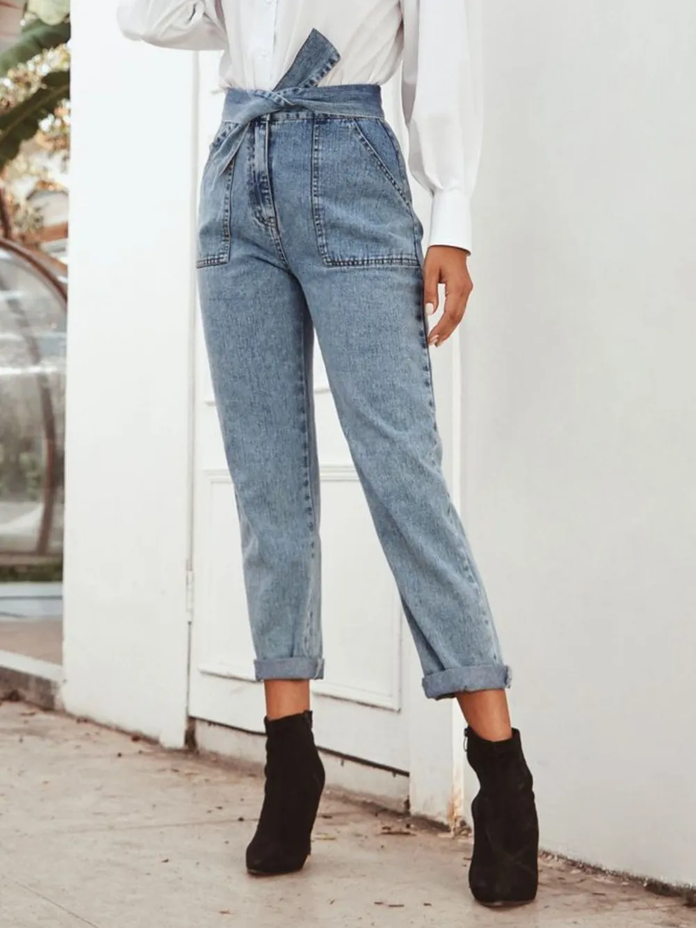 Tied Straight Leg Jeans with Pockets, image 3