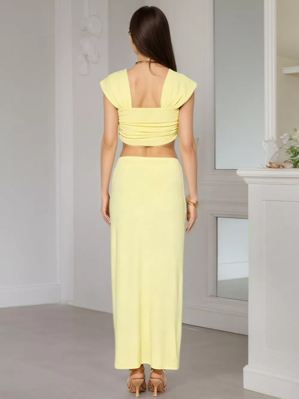 Ruched Crop Top and Maxi Skirt Set, image 3